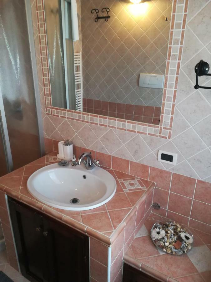 La Brigata Apartments Orange House Кавалино-Трепорти Екстериор снимка