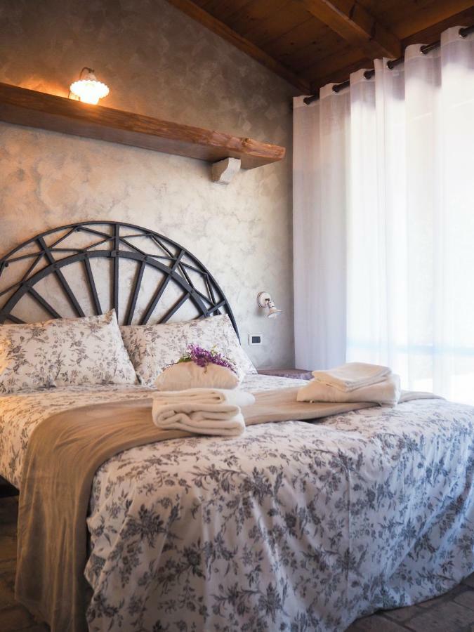 La Brigata Apartments Orange House Кавалино-Трепорти Екстериор снимка